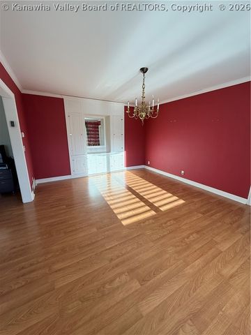 225 Smarr Court, Madison, WV 25130