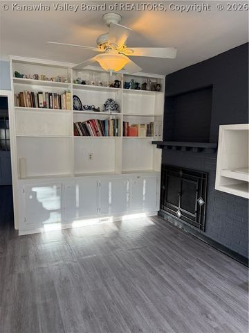 225 Smarr Court, Madison, WV 25130