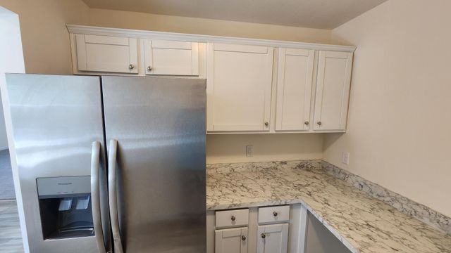 1176 Maple Leaf Court, Charlotte, MI 48813