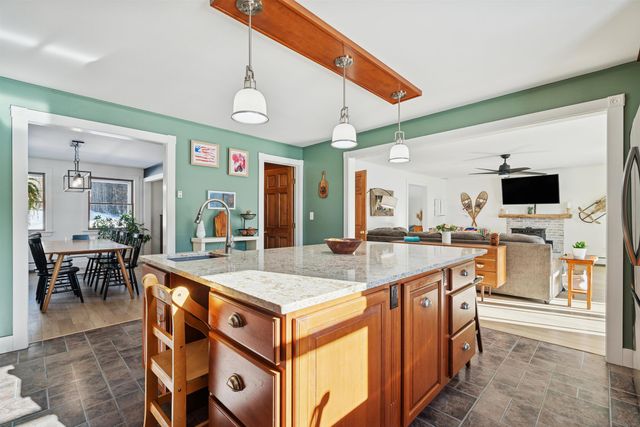 142 Rocky Lane, Newbury, VT 05081