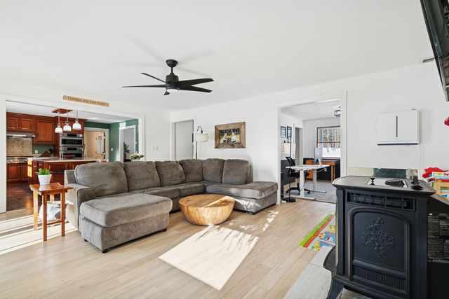 142 Rocky Lane, Newbury, VT 05081