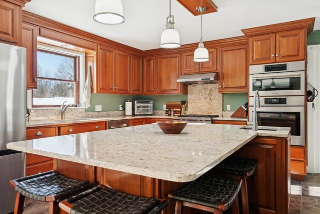 142 Rocky Lane, Newbury, VT 05081