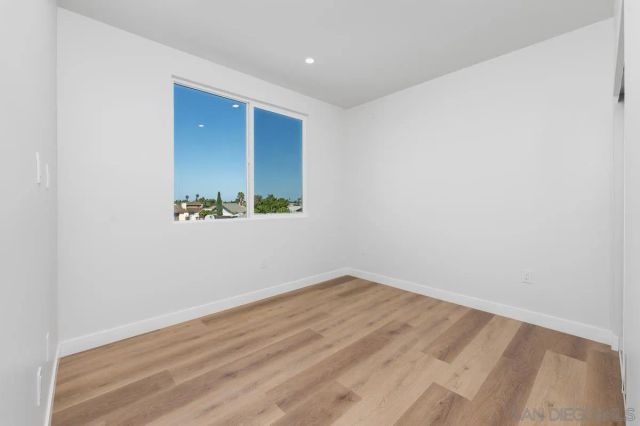 10349 Lipscomb Dr, San Diego, CA 92126