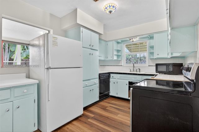 408 NW 21st St, Wilton Manors, FL 33311