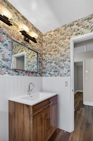 408 NW 21st St, Wilton Manors, FL 33311