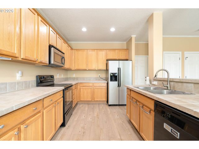 22908 Ne CHINOOK St, Troutdale, OR 97060