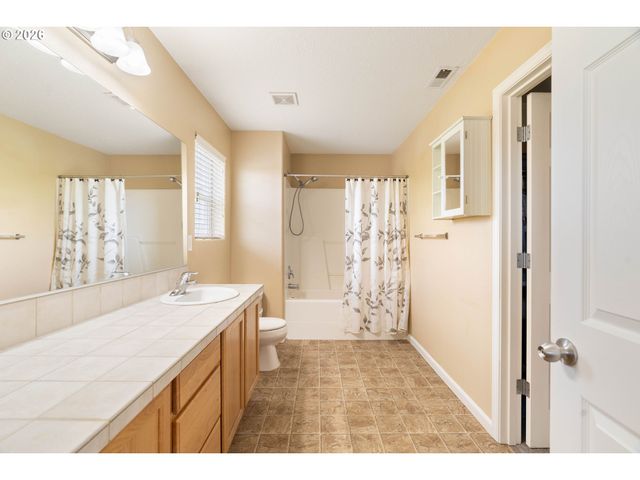 22908 Ne CHINOOK St, Troutdale, OR 97060