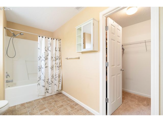 22908 Ne CHINOOK St, Troutdale, OR 97060