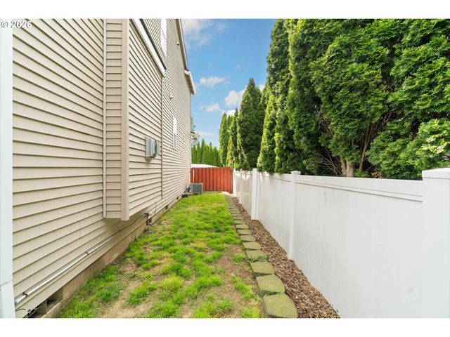 22908 Ne CHINOOK St, Troutdale, OR 97060
