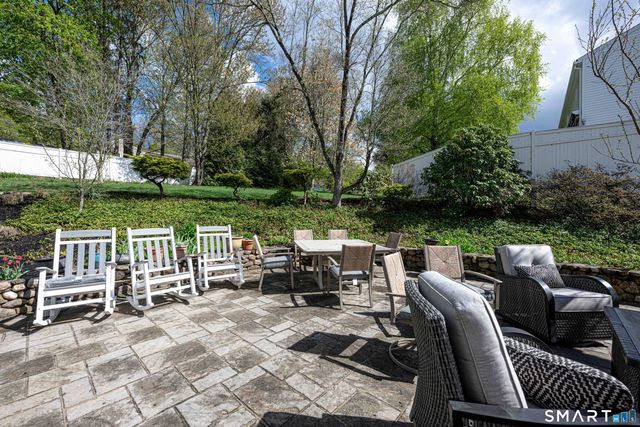 118 Rolling Ridge Road, Hamden, CT 06518