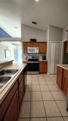 16721 S ROLLING GREEN DRIVE S, Clermont, FL 34714