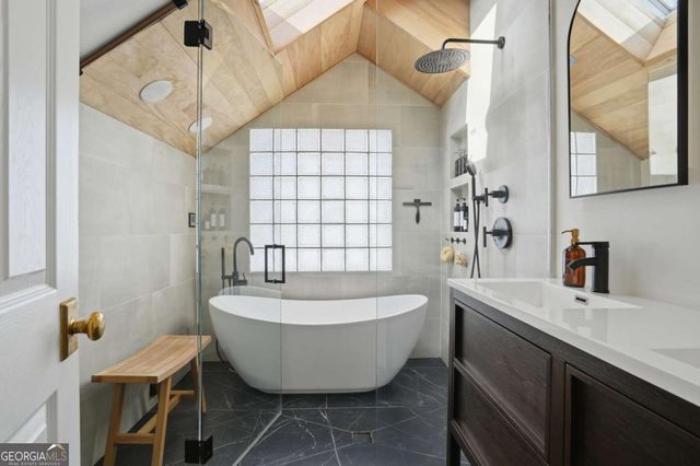 1452 North Avenue NE, Atlanta, GA 30307