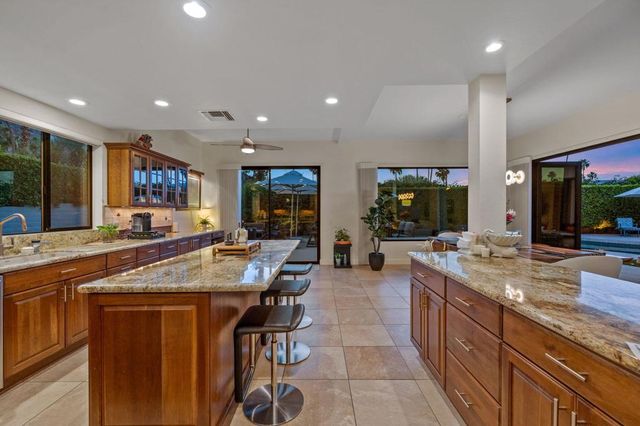 46450 Manitou Drive, Indian Wells, CA 92210