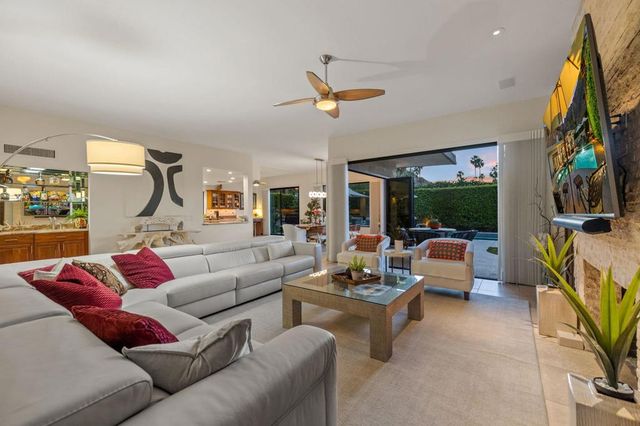 46450 Manitou Drive, Indian Wells, CA 92210