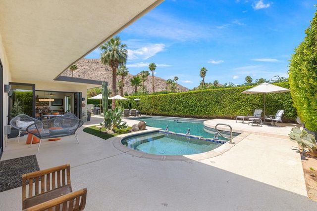 46450 Manitou Drive, Indian Wells, CA 92210