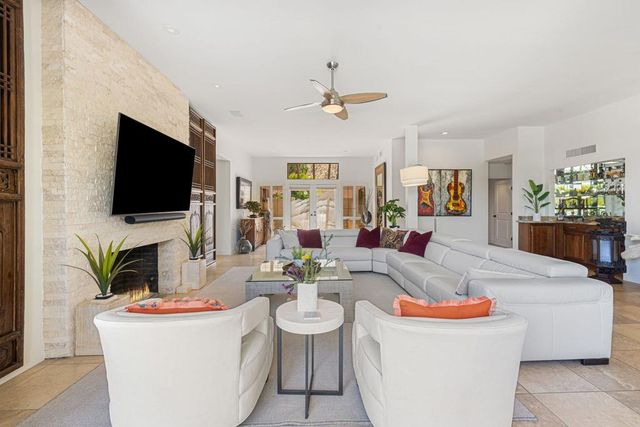 46450 Manitou Drive, Indian Wells, CA 92210