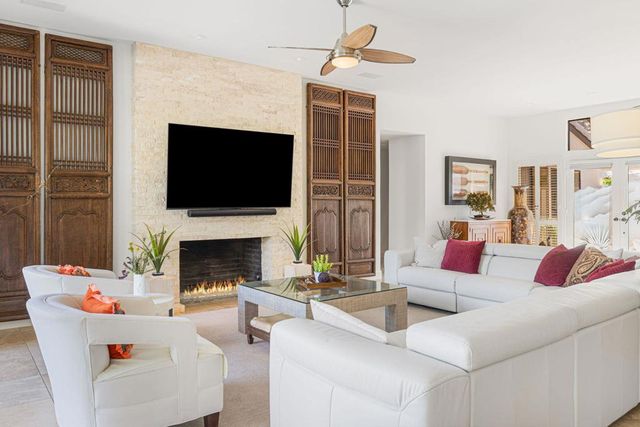 46450 Manitou Drive, Indian Wells, CA 92210