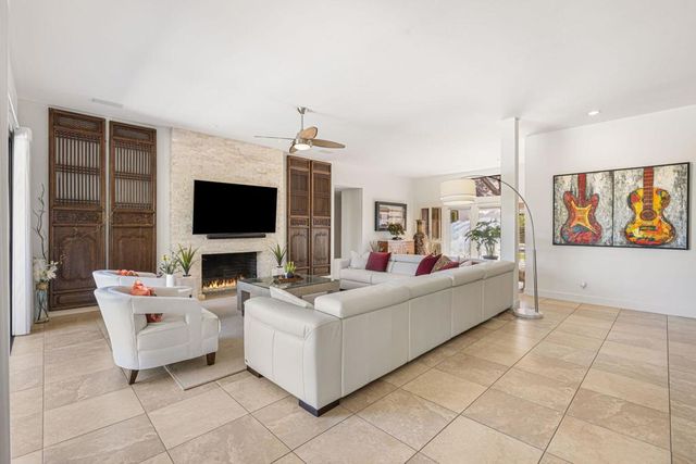 46450 Manitou Drive, Indian Wells, CA 92210