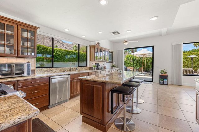 46450 Manitou Drive, Indian Wells, CA 92210