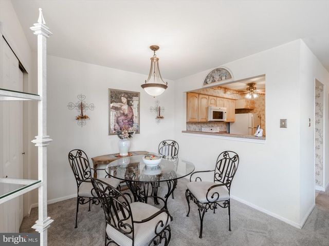 348 GREEN MEADOW LN, Horsham, PA 19044