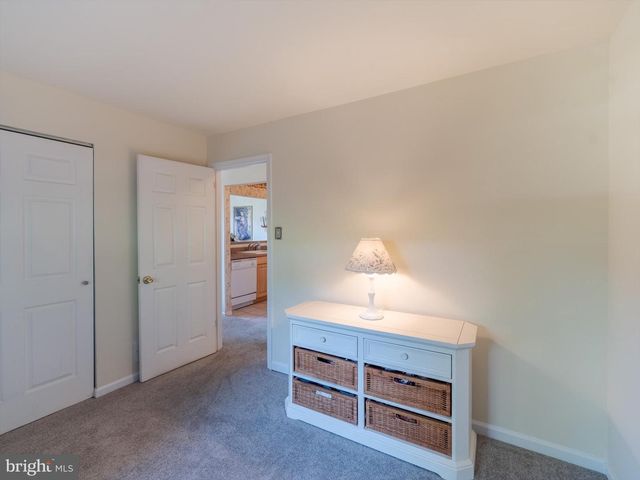 348 GREEN MEADOW LN, Horsham, PA 19044