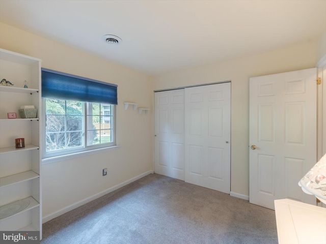 348 GREEN MEADOW LN, Horsham, PA 19044