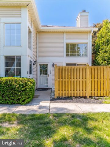 348 GREEN MEADOW LN, Horsham, PA 19044
