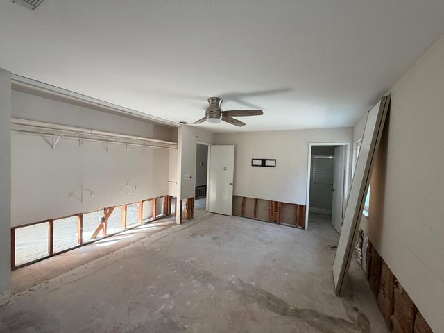2043 Las Coches Way, Sacramento, CA 95833