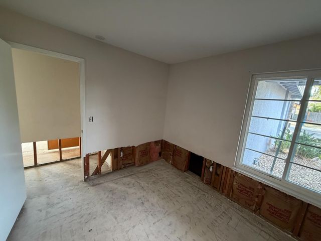 2043 Las Coches Way, Sacramento, CA 95833