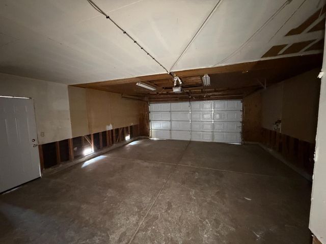 2043 Las Coches Way, Sacramento, CA 95833
