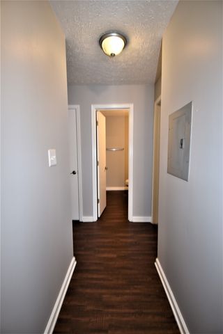 765 Robb Ave Apt 13, Clarksville, TN 37040