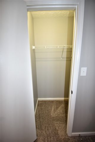 765 Robb Ave Apt 13, Clarksville, TN 37040