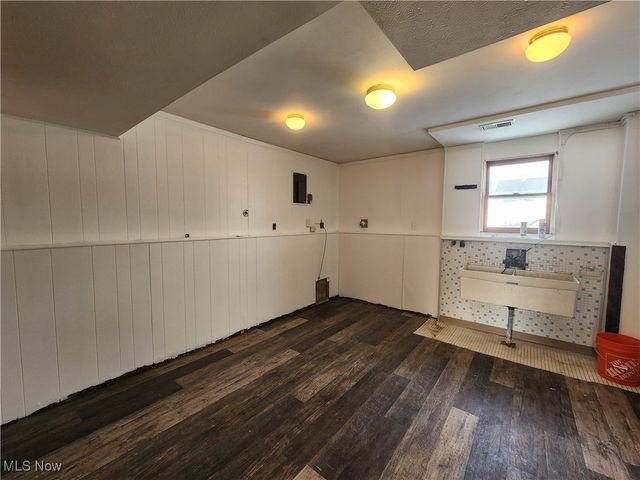 24451 Deanna Court, Euclid, OH 44123