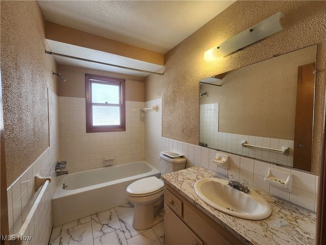 24451 Deanna Court, Euclid, OH 44123