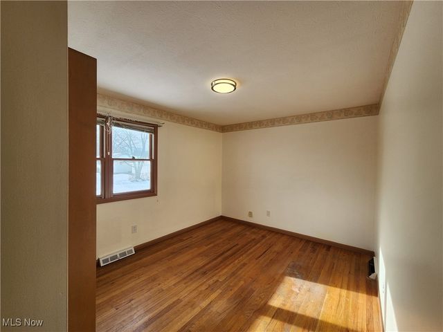 24451 Deanna Court, Euclid, OH 44123