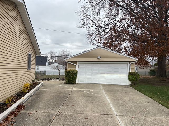 24451 Deanna Court, Euclid, OH 44123