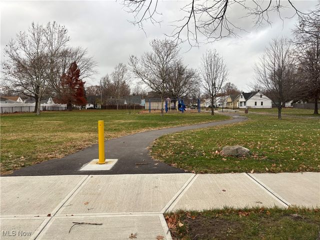 24451 Deanna Court, Euclid, OH 44123