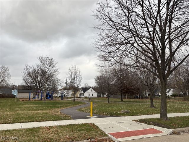 24451 Deanna Court, Euclid, OH 44123