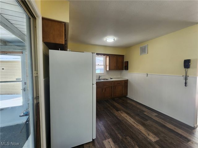 24451 Deanna Court, Euclid, OH 44123