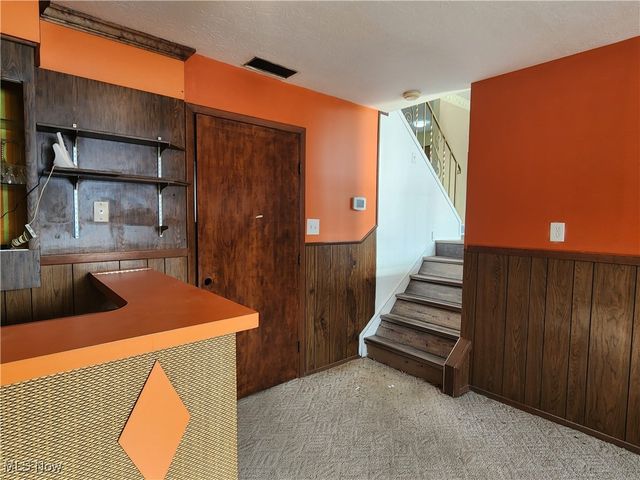 24451 Deanna Court, Euclid, OH 44123