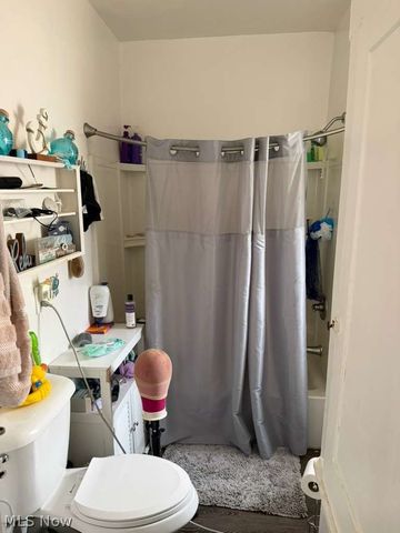 3535 E 81st Street, Cleveland, OH 44105