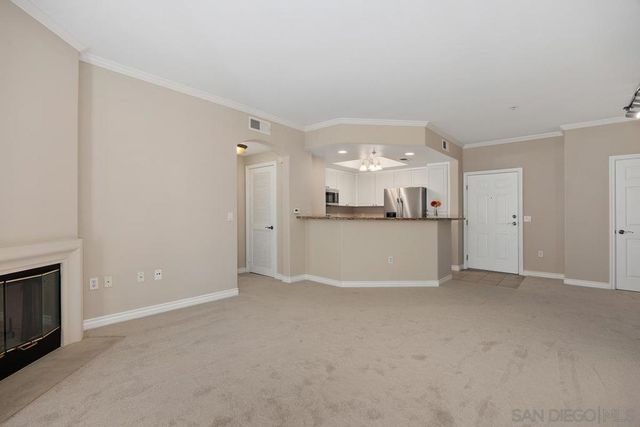 4165 Executive F304, La Jolla, CA 92037