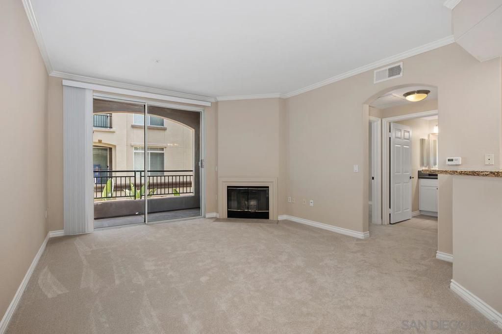 4165 Executive F304, La Jolla, CA 92037 — photo 3