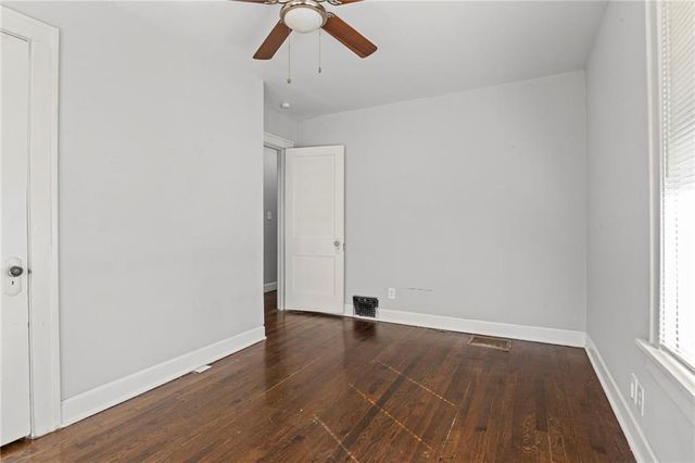 2407 E 69th Terrace, Kansas City, MO 64132