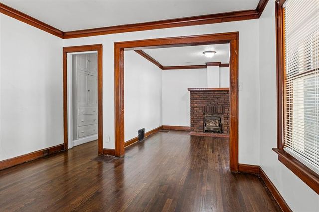 2407 E 69th Terrace, Kansas City, MO 64132