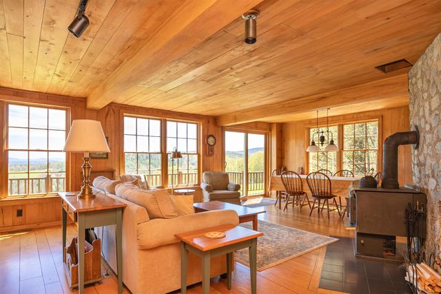 57 Darling Lane, Barnet, VT 05821