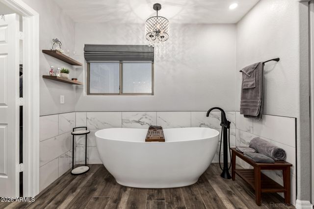 3102 W ZACHARY Drive, Phoenix, AZ 85027