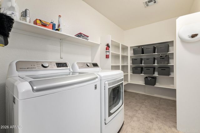 3102 W ZACHARY Drive, Phoenix, AZ 85027