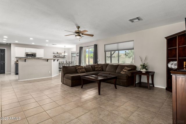 3102 W ZACHARY Drive, Phoenix, AZ 85027