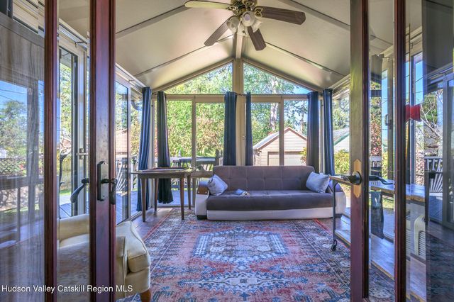 28 Janis Street, Hudson, NY 12534